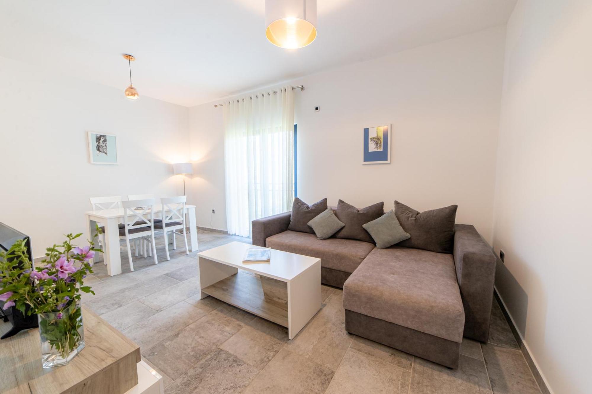 Green Bay Apartments Morinj Kotor Ngoại thất bức ảnh